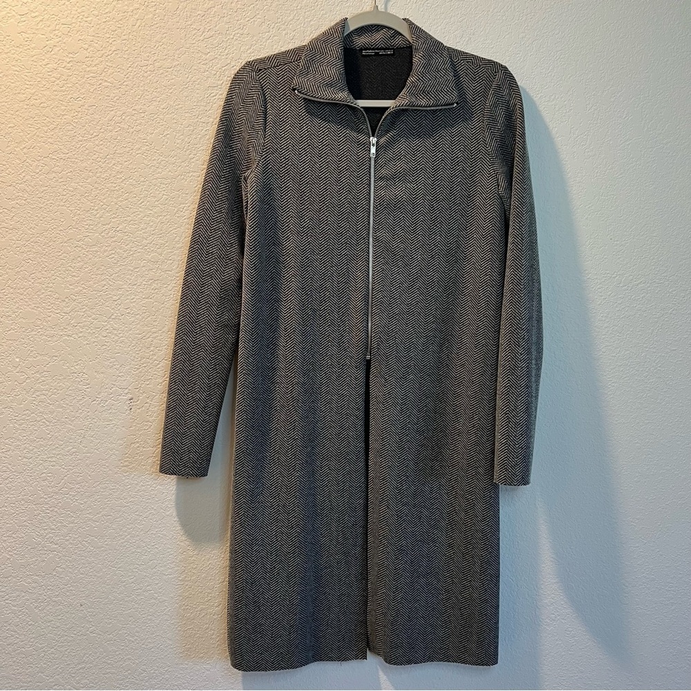 Women’s Zara gray herringbone patterned duster zip up lightweight jacket